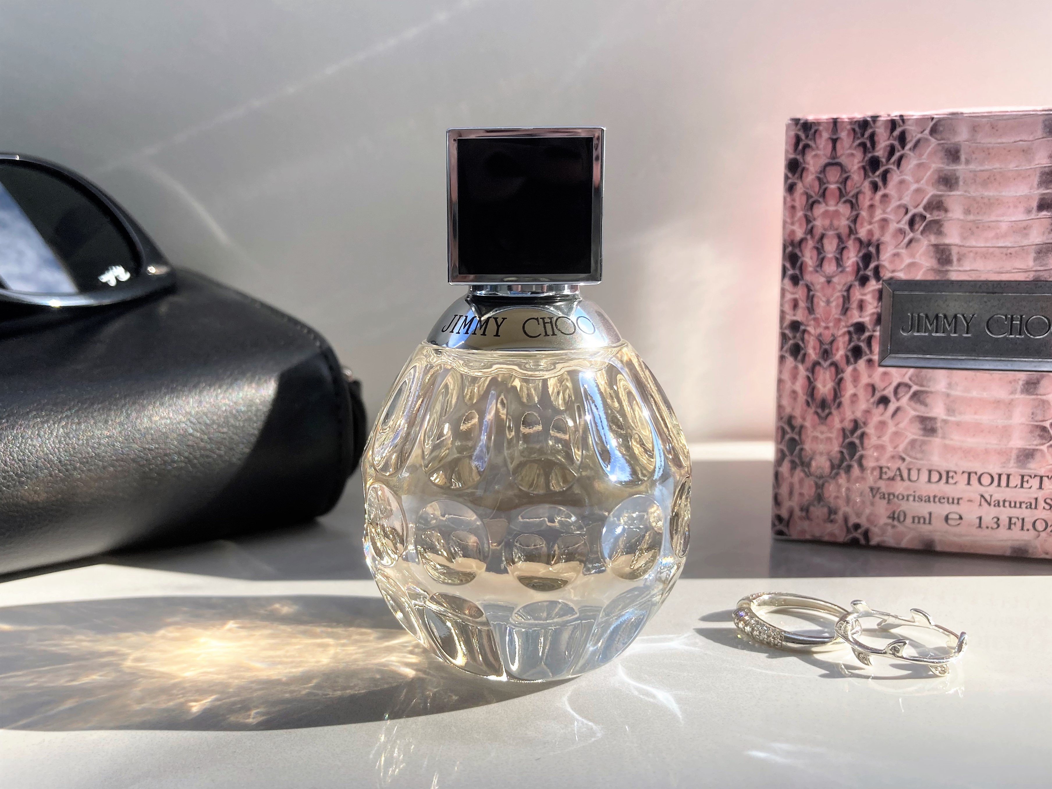 JIMMY CHOO Eau de Toilette, an unconventional fruity fragrance