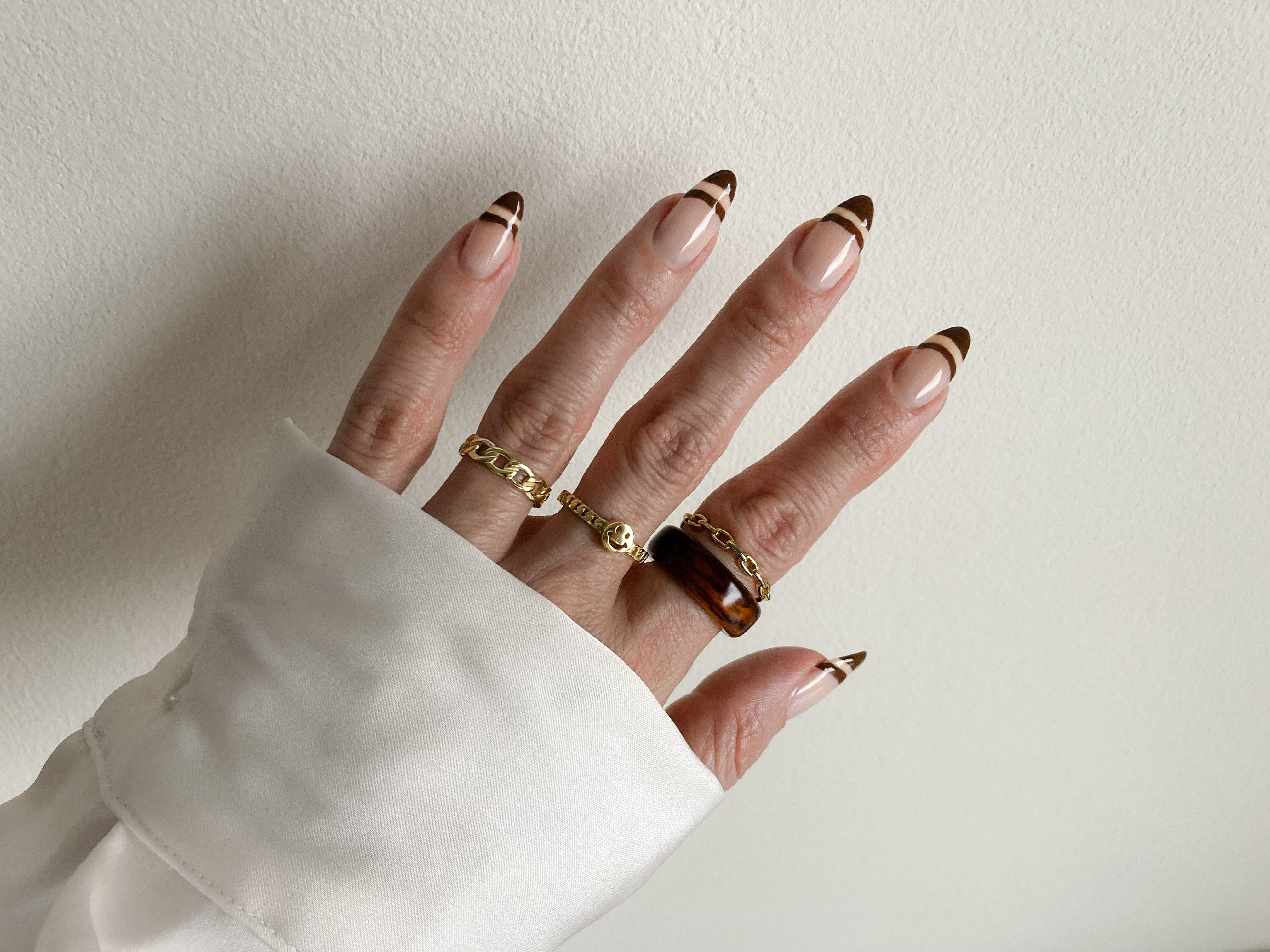 Latte nails, the coffee-inspired nail trend to know about