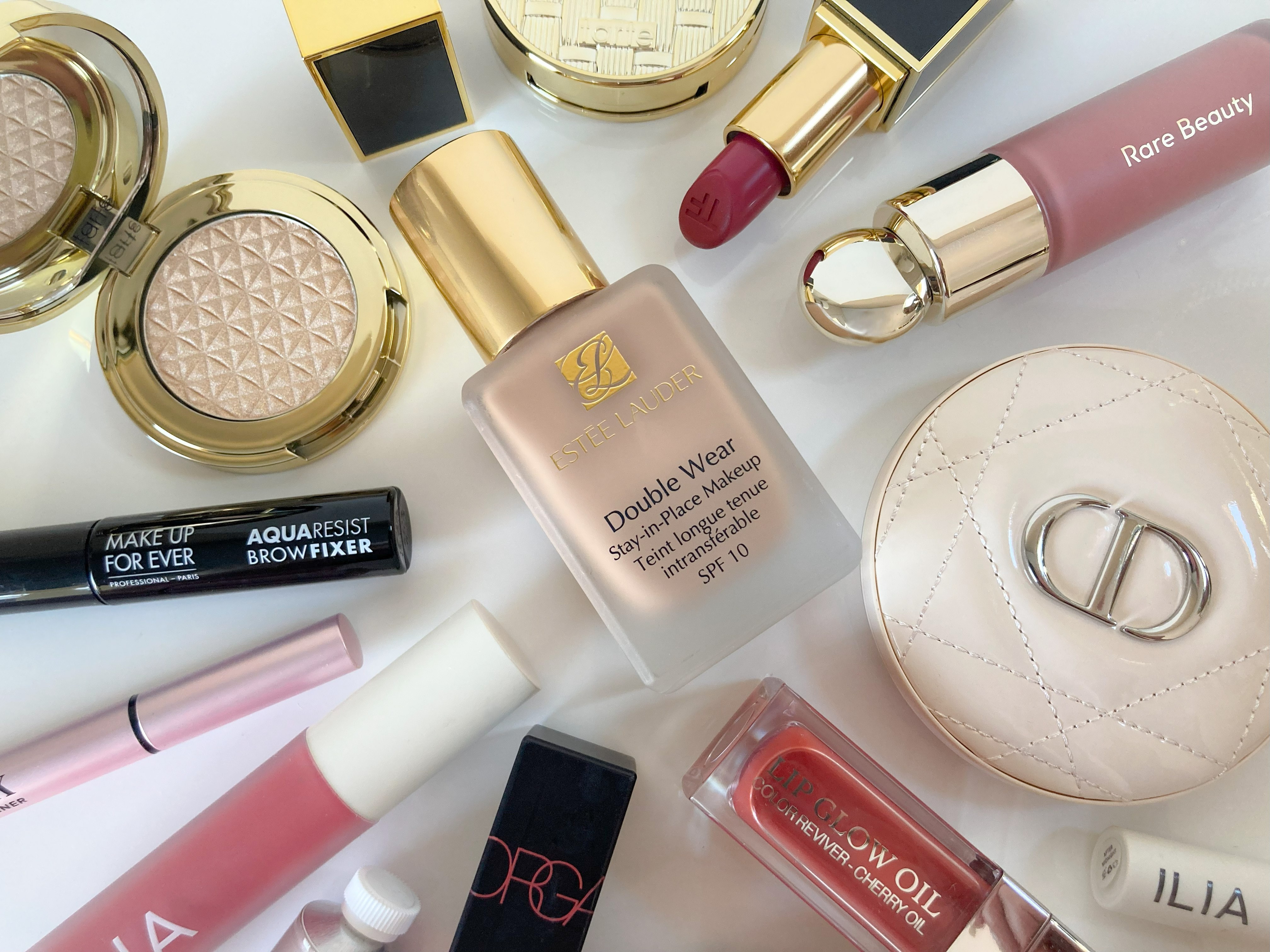 Tips and must-have products for flawless, long lasting summer makeup